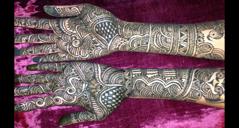 Indian Wedding Mehndi_Designs by Aziza_hand design