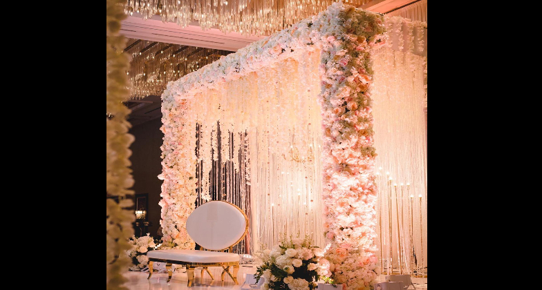 Indian Wedding Decor and Florist_Wedding Decor by Faiza_the centerstage