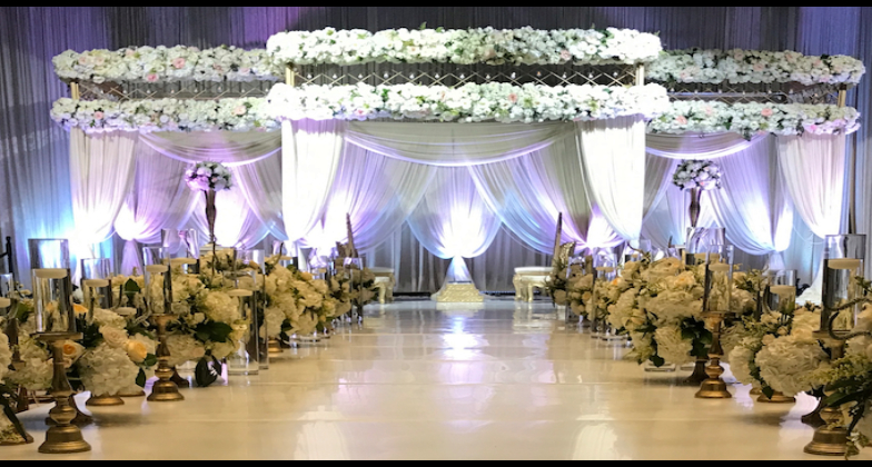 Indian Wedding Decor and Florist_Elegant Affairs_the centerstage