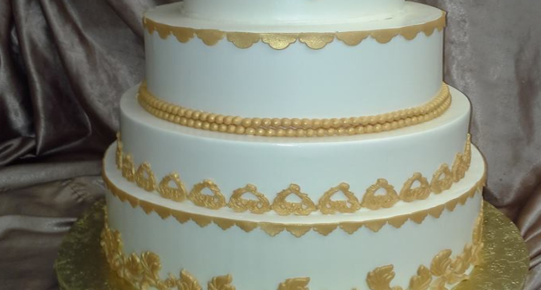 Indian Wedding Cake, Mithai and Other Dessert_Alphorn Bakery_elegant cakes