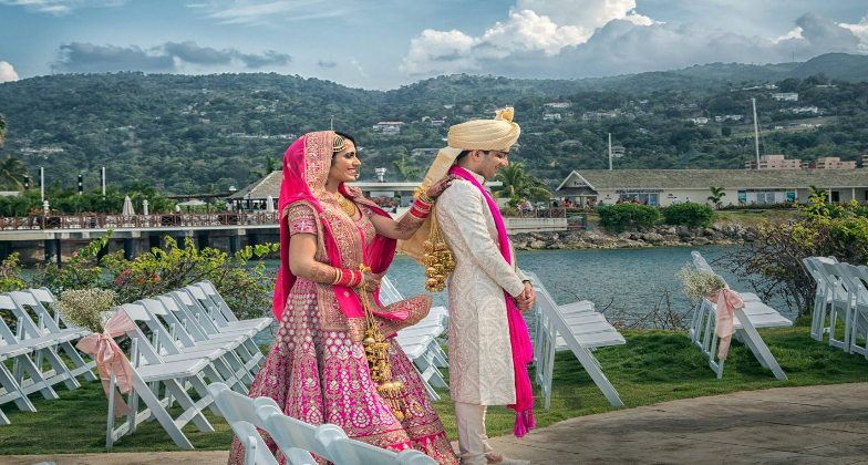 Indian Photographer/Videographer_Epique Cinema & Productions_the couple