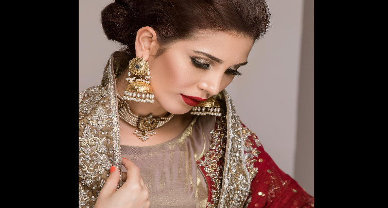 Indian Wedding Hair and Makeup_Beauty Dazzled by Alia Ghaffar_lovely bride