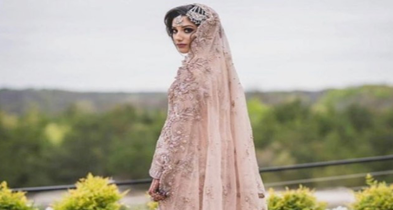 Indian Wedding Hair and Makeup_Alexandria Dixon from Ms. Painted Lady_alluring bride