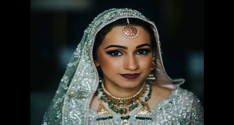 Indian Wedding Hair and Makeup_Jasmin Rahman Makeup Artistry_Stunning bride