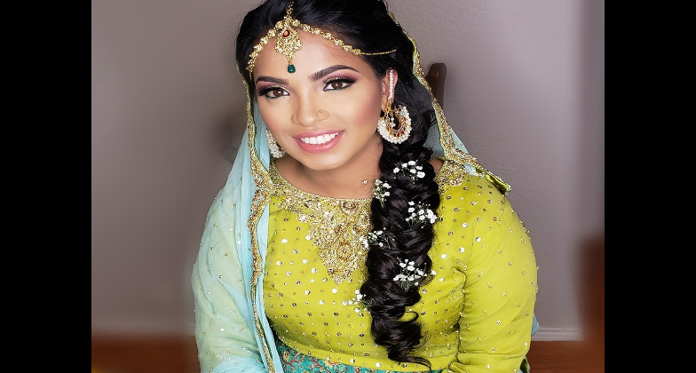 Indian Wedding Hair and Makeup_Kashish by Hina_stunning bride