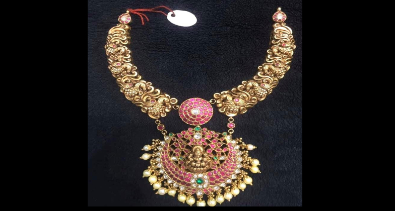 Indian Wedding Jewelry & Accessories_Sonari Jewels_necklace