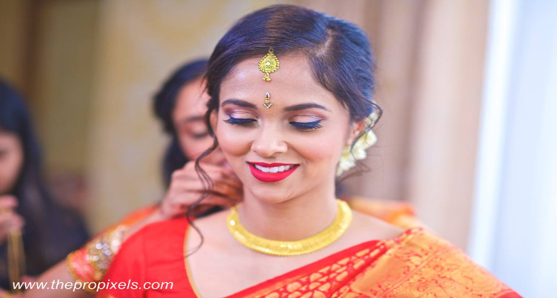 Indian Wedding Hair and Makeup_Makeup and Hair by POOJA_lovely bride