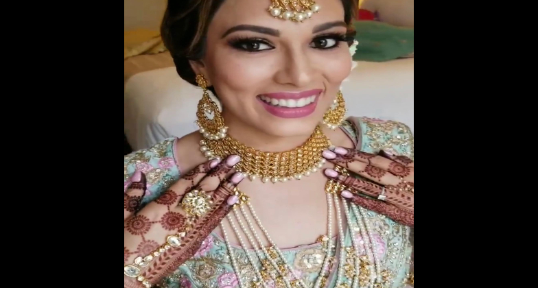 Indian Wedding Mehndi_Sheetal's Henna Designs_hand design