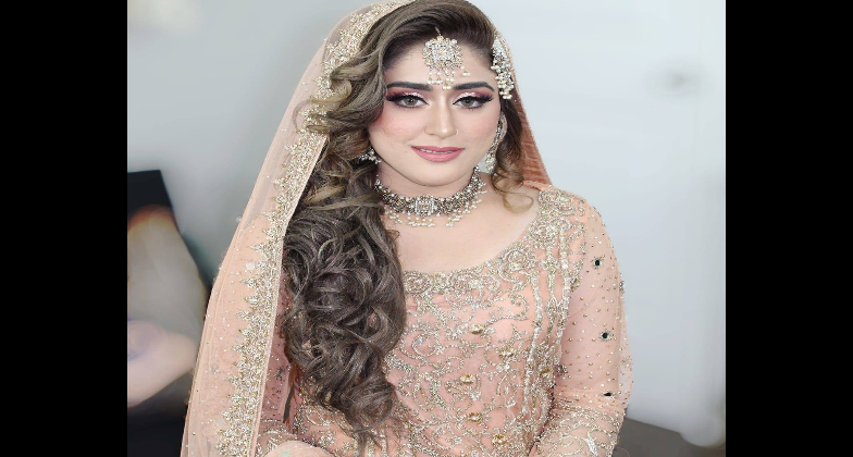 Indian Wedding Hair and Makeup_Bridal Art Studio, INC by Asra_beautiful bride