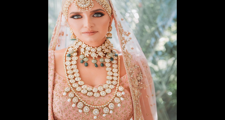 Indian Photographer/Videographer_Ushna Khan Photography_bride