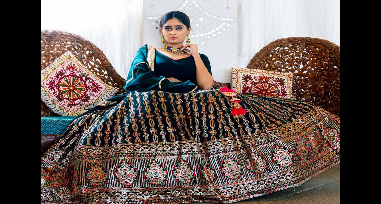Indian Wedding Clothing_ Jyotika Patel Designs_ndian Dresses, Ethnic Wear