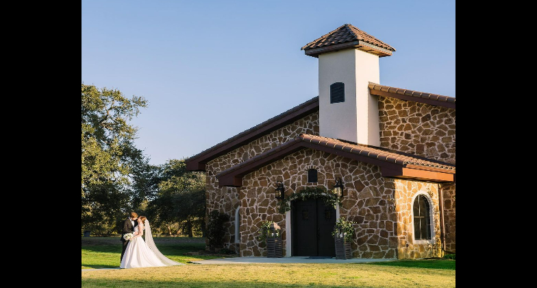 Indian Wedding Venue_Ma Maison_brick rock reception