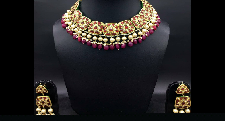 Indian Wedding Jewelry & Accessories_9 Rock Studio_aesthetic and simple