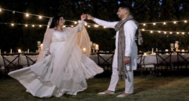 Indian Photographer/Videographer_Paraagon Films _the first dance as a couple