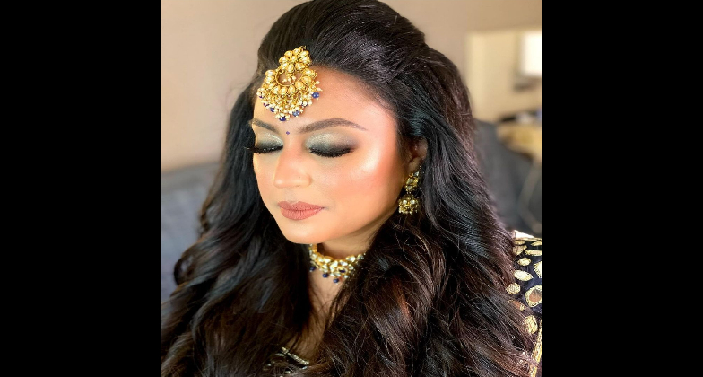 Indian Wedding Hair and Makeup_Make up by Abhilasha Singh_Smokey eyes
