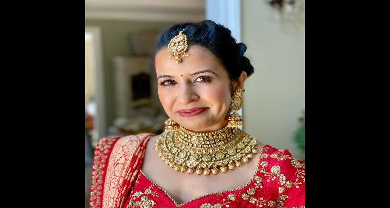 Indian Wedding Hair and Makeup_Make up by Abhilasha Singh_mesmerizing eyes