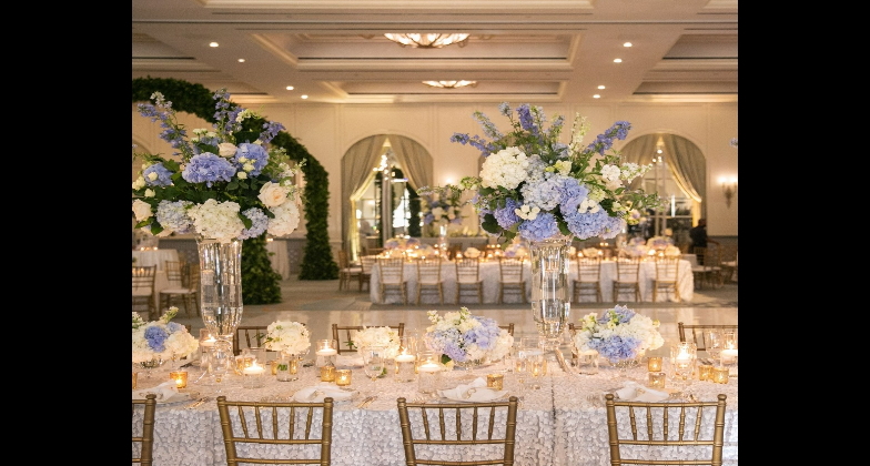 Indian Wedding Venue_Four Seasons Resort and Club Dallas at Las Colinas_blue and white