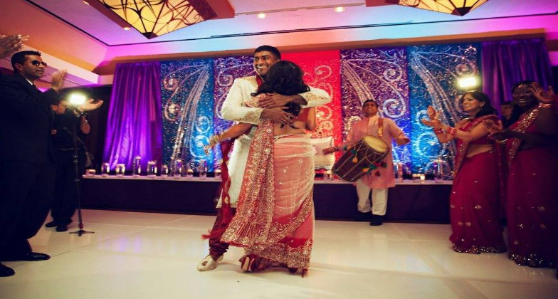 Indian Wedding Venue_Hilton Richardson Dallas_couple dance