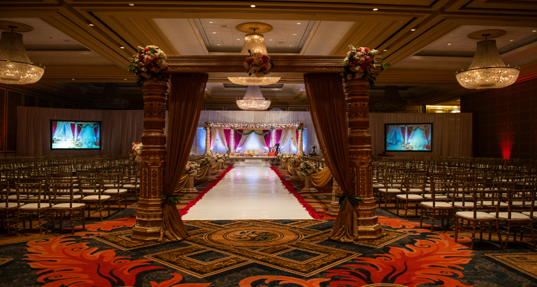 Indian Wedding Venue_Hilton Anatole_grand aisle
