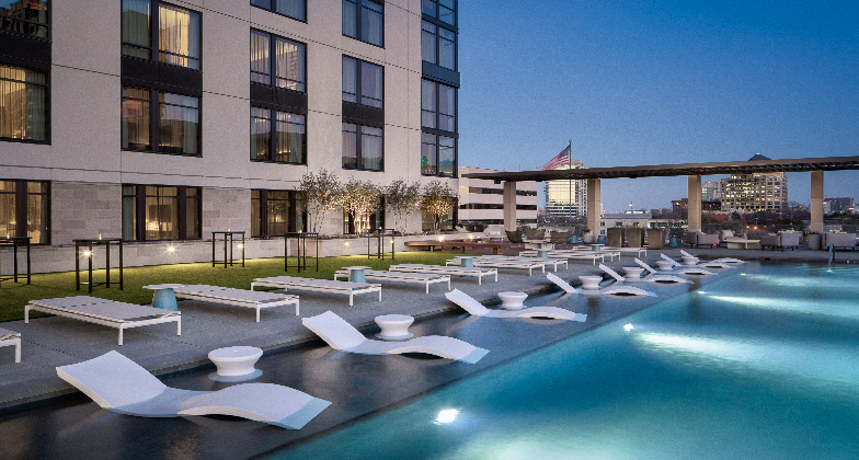 Indian Wedding Venue_Marriott Dallas Uptown_outdoor pool view