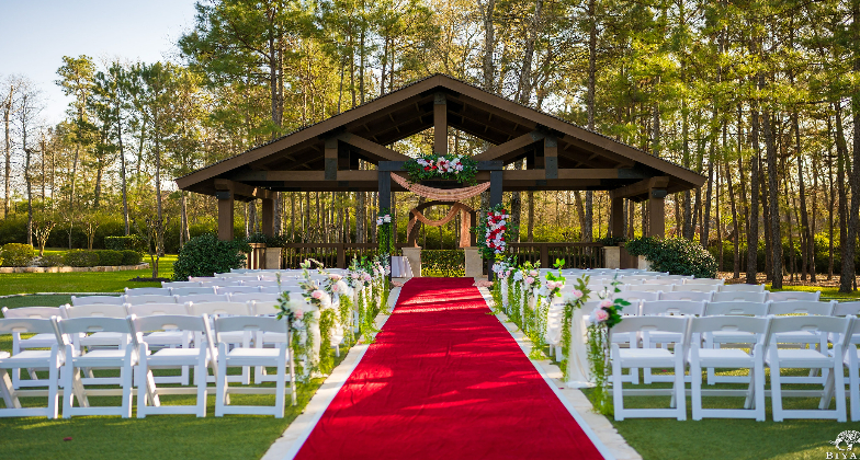 Indian Wedding Venue_The Springs Lake Conroe_outside venue red carpet