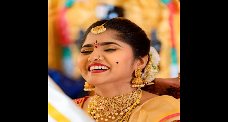 The close-up shot of Indian Maharashtrian bride with beautiful hair style  decorated with flowers Stock Photo - Alamy