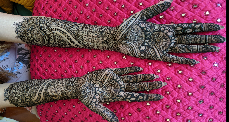 Indian Mehndi_Henna4Happiness_hand and leg art