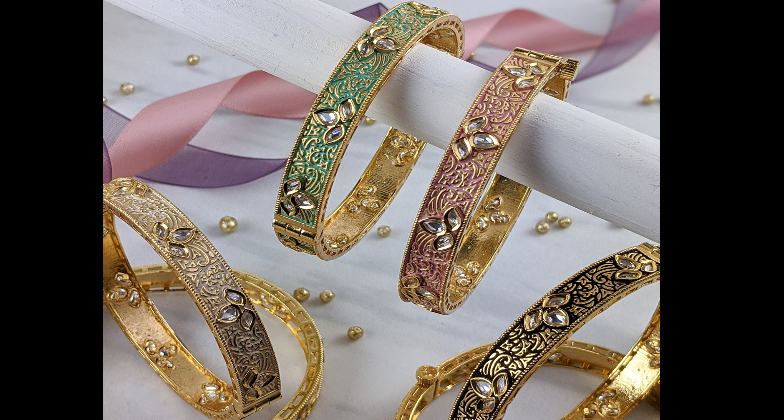 Indian Wedding Jewelry & Accessories_The Modern Punjaban_bangles